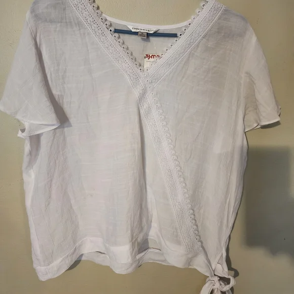 NWT- White Lace Trim Wrap Top - Picture 1 of 4